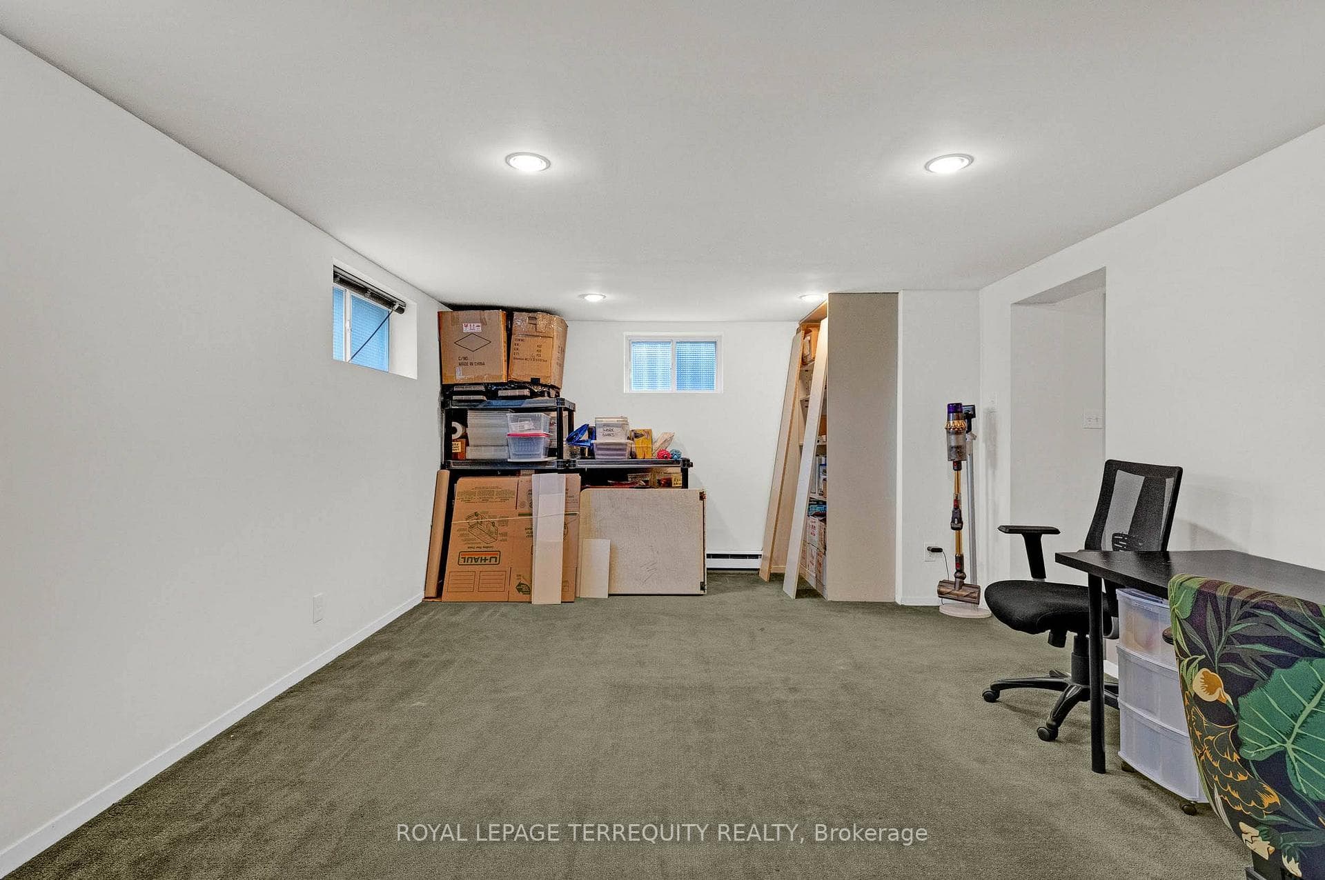 4 Larkhall Avenue photo 29