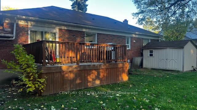 8 Kingsmere Crescent photo 36