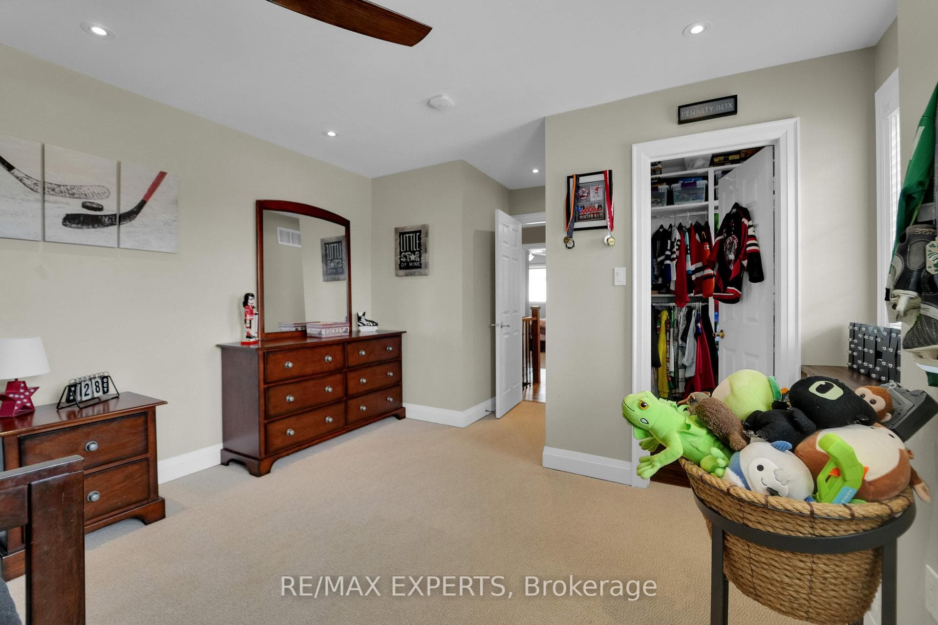 11 Packham Circle photo 28