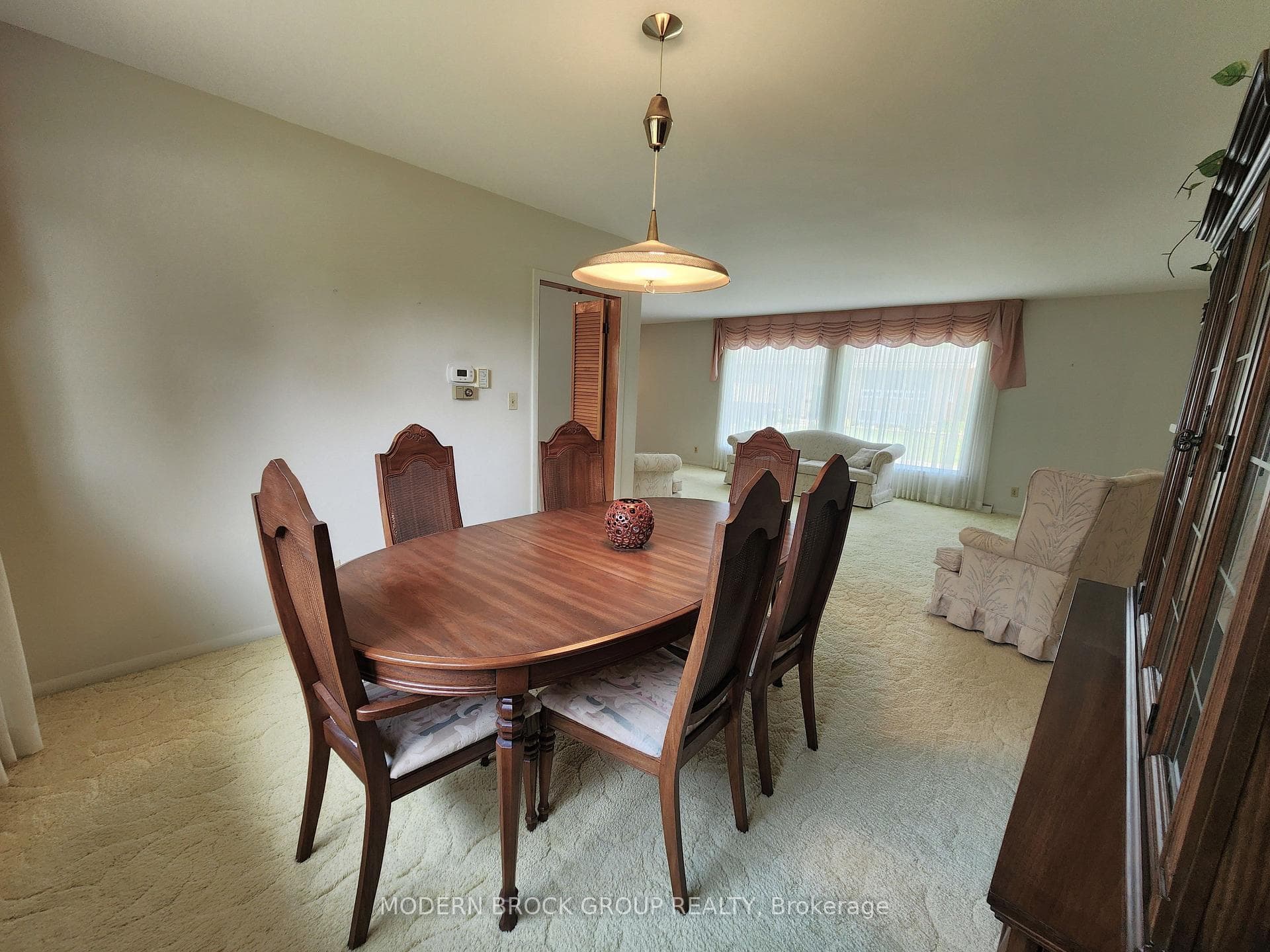 2 Woodlawn Place photo 19