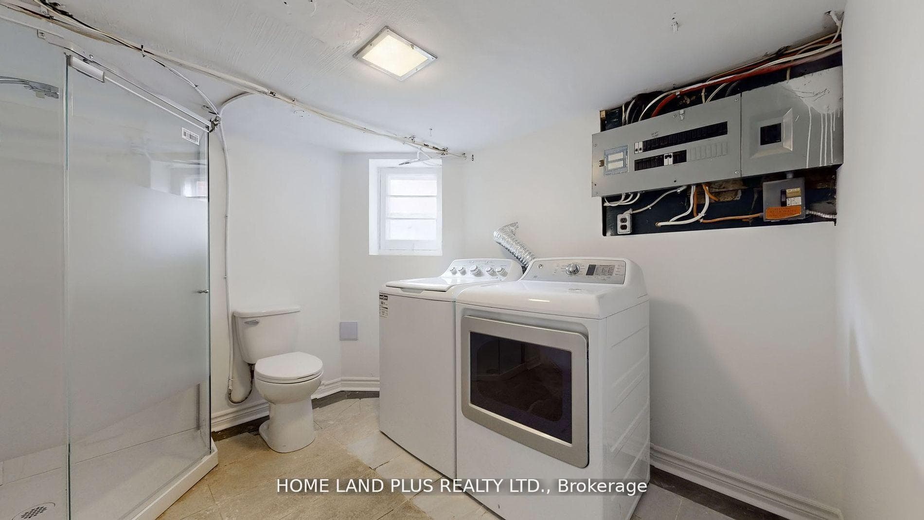 257 Joicey Boulevard photo 36