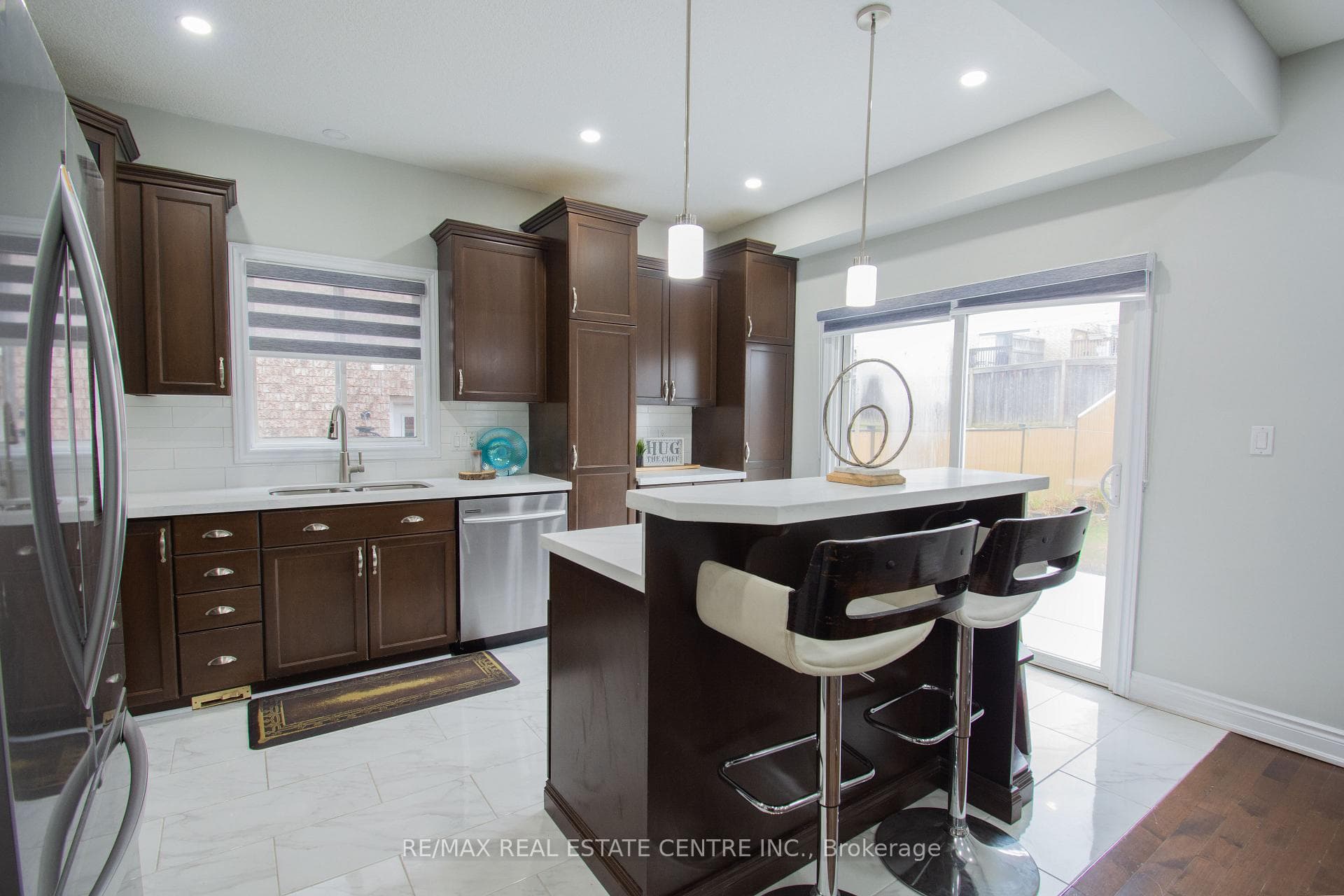 1 Colonial Drive photo 21