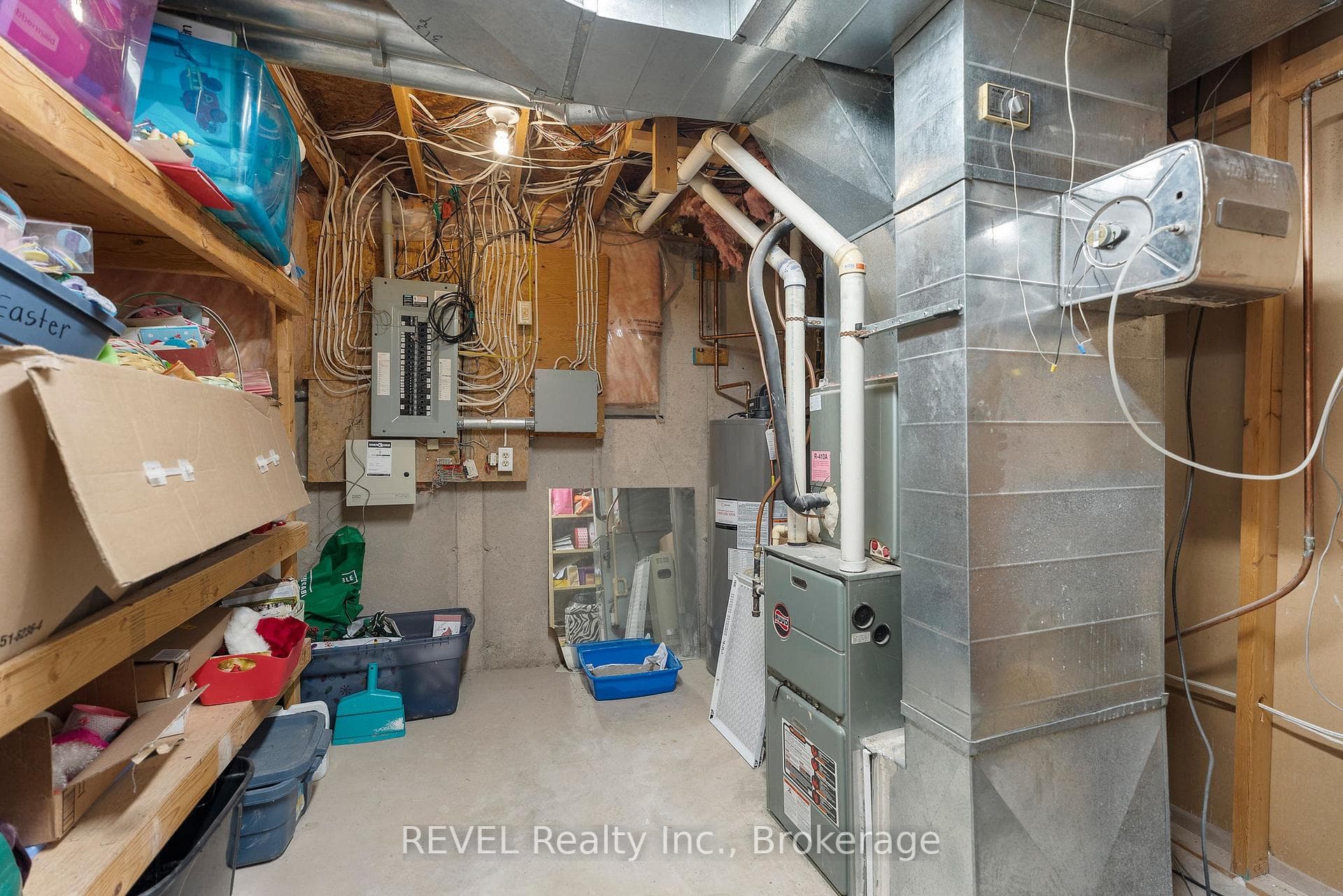 19 Crysler Crescent photo 35