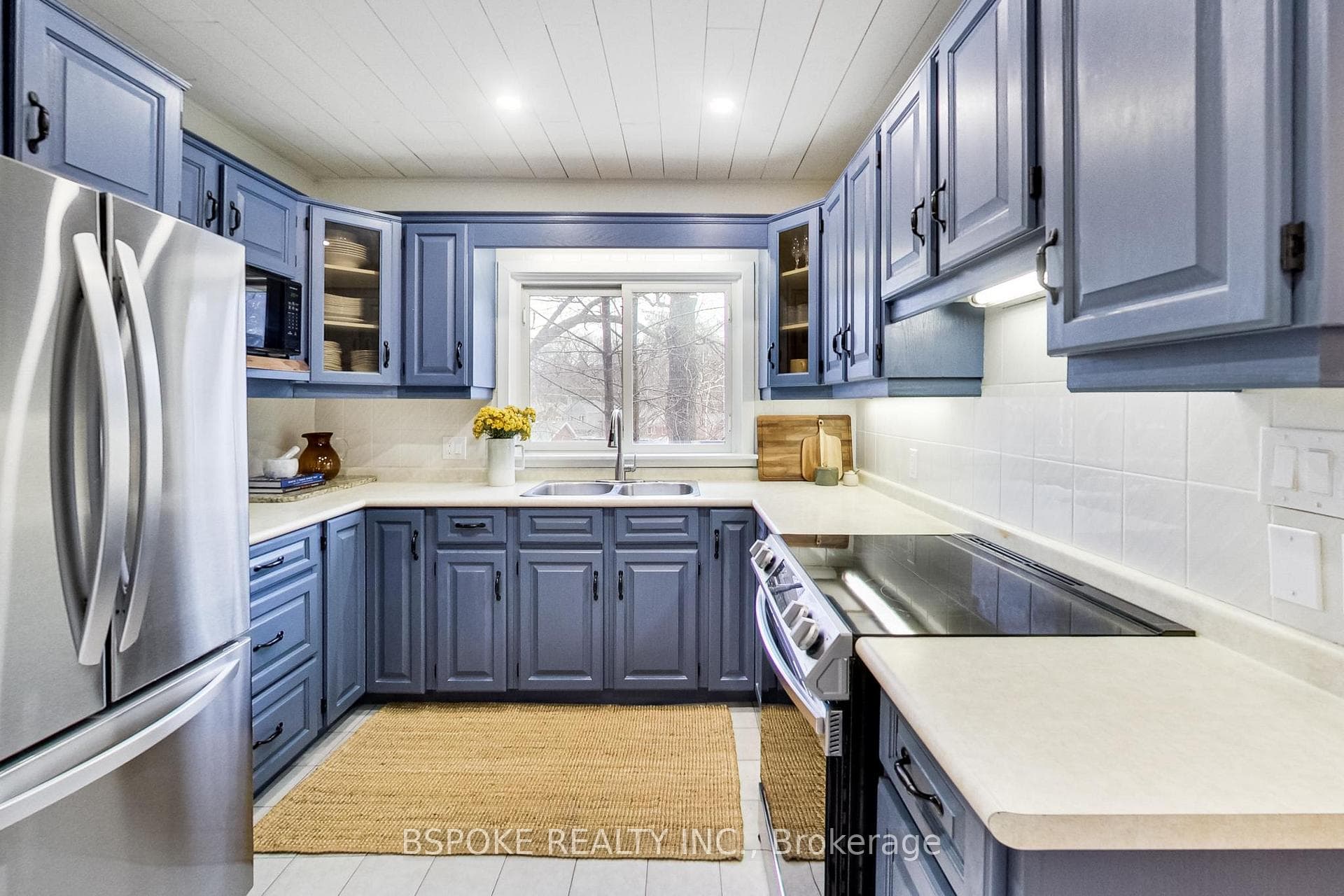 75 Evelyn Avenue photo 14
