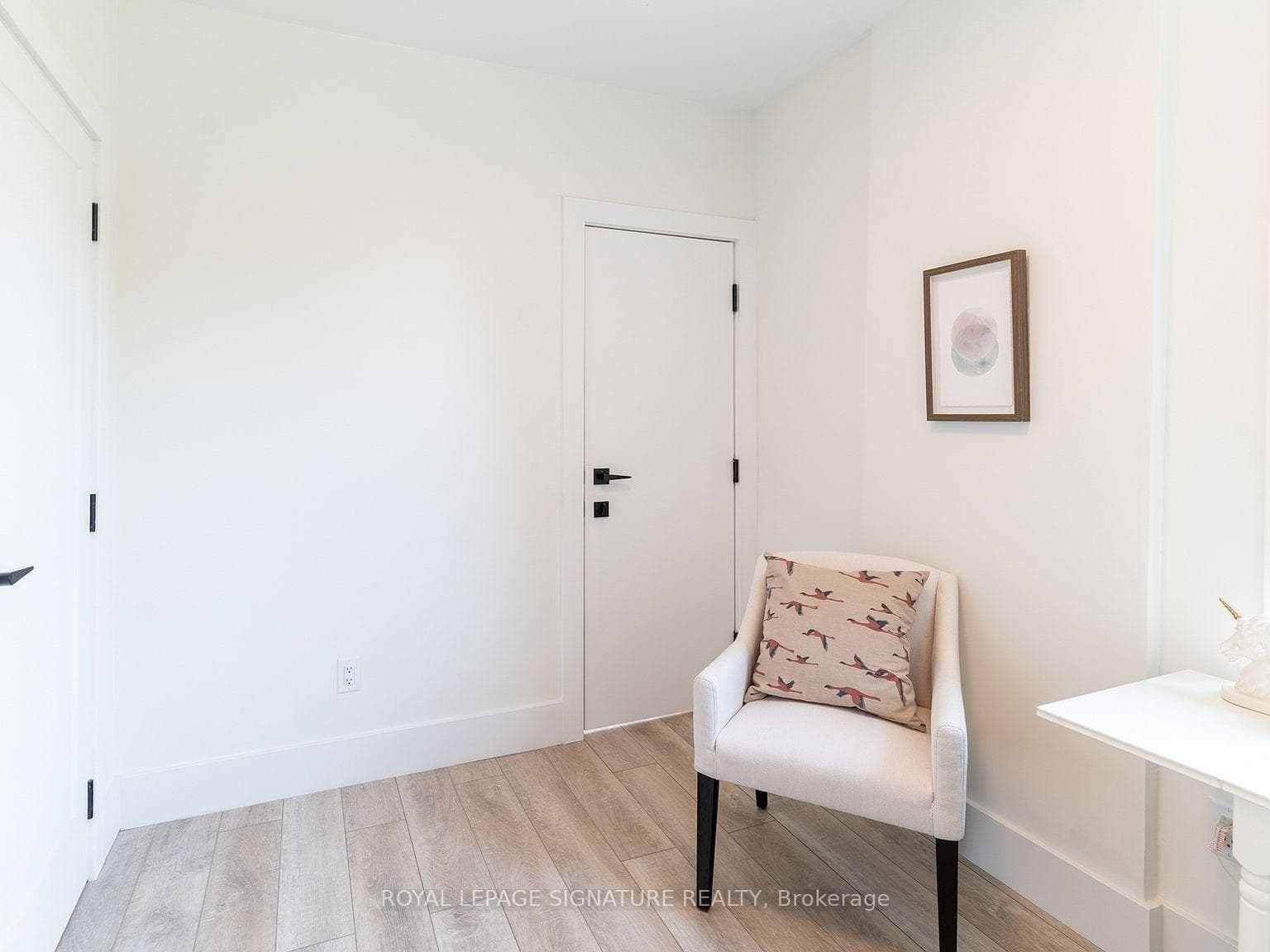 129 Kenilworth Avenue Unit Upper photo 19
