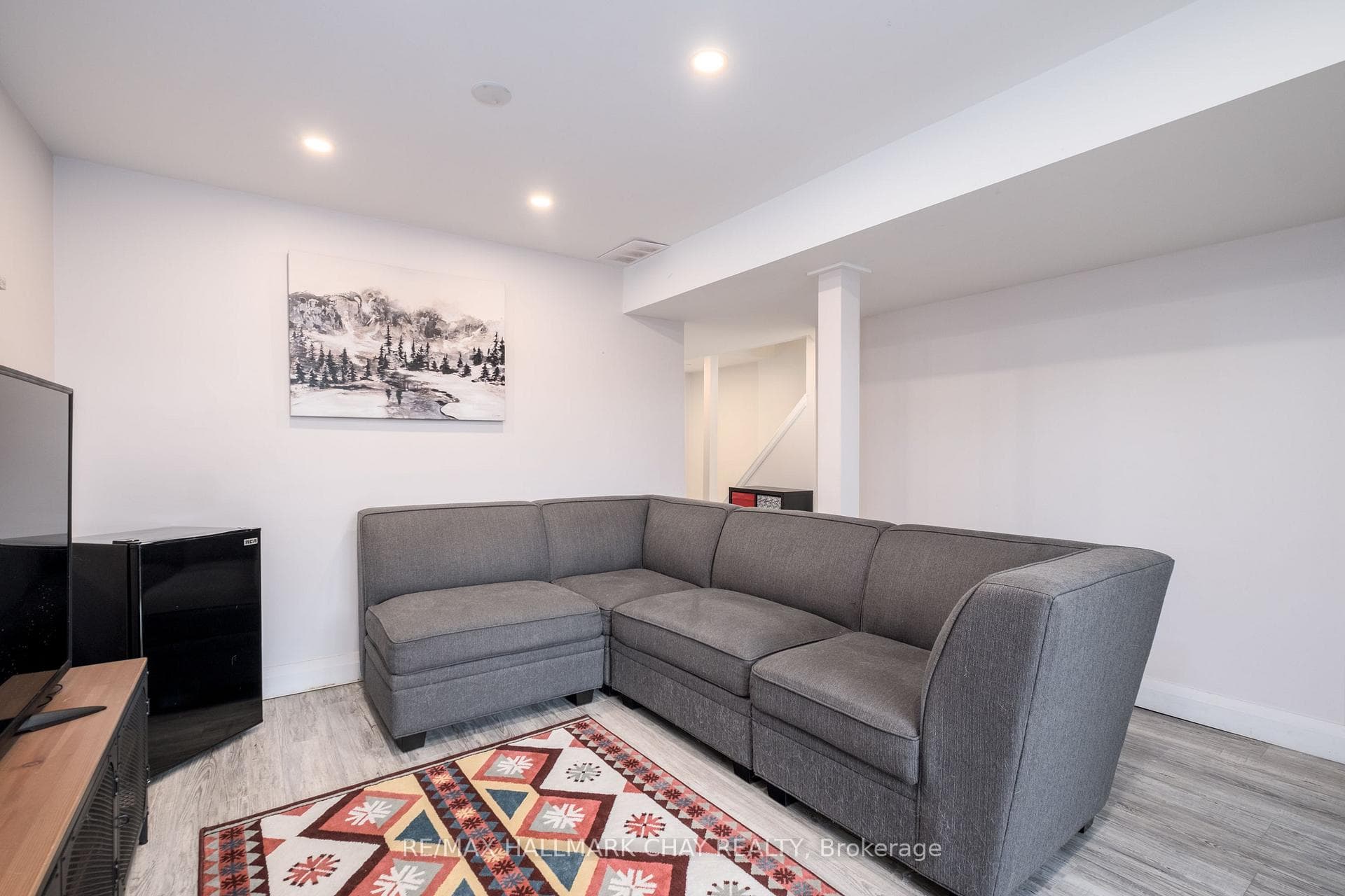 120 D'Ambrosio Drive Unit 19 photo 29
