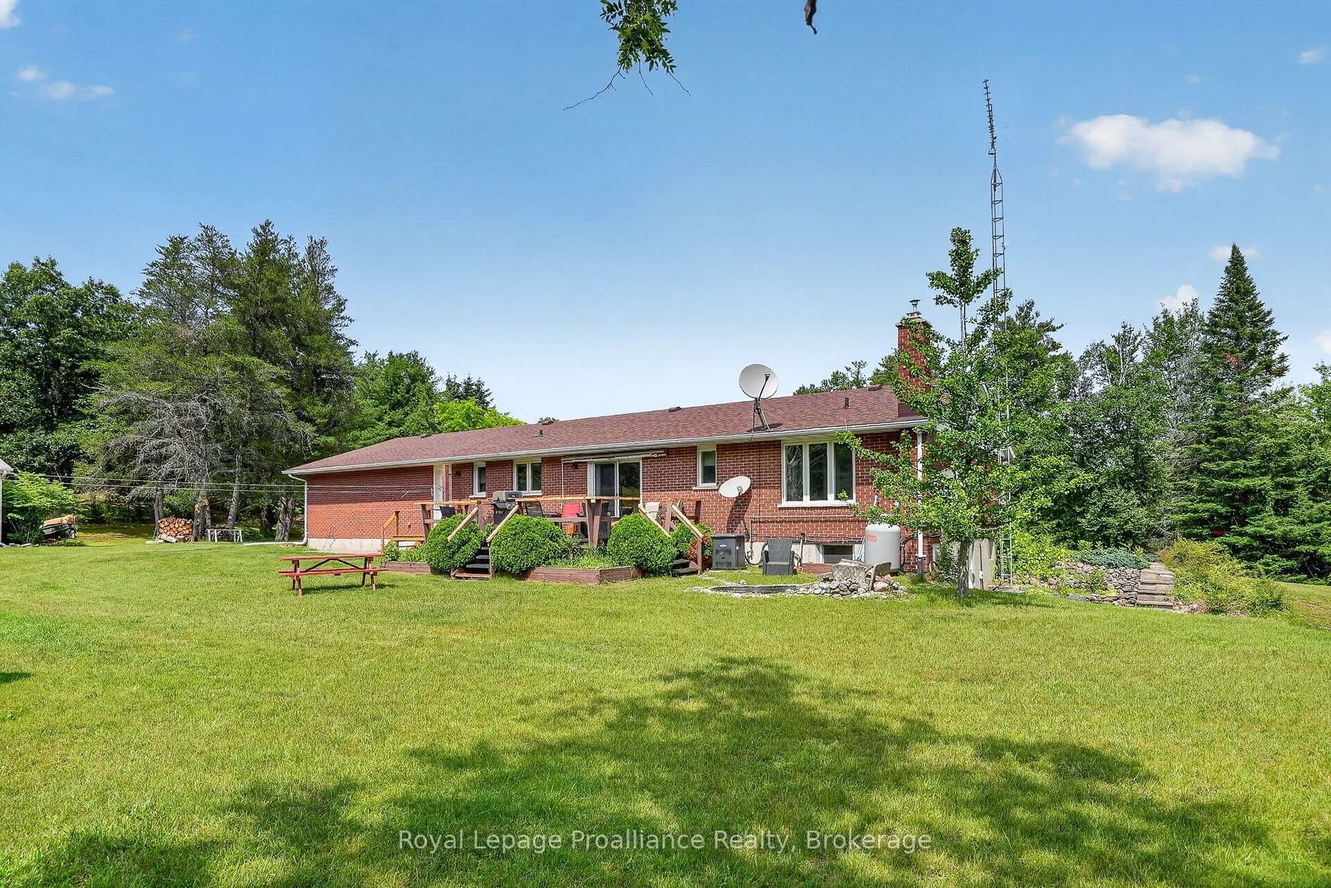 150 Woodland Road photo 36