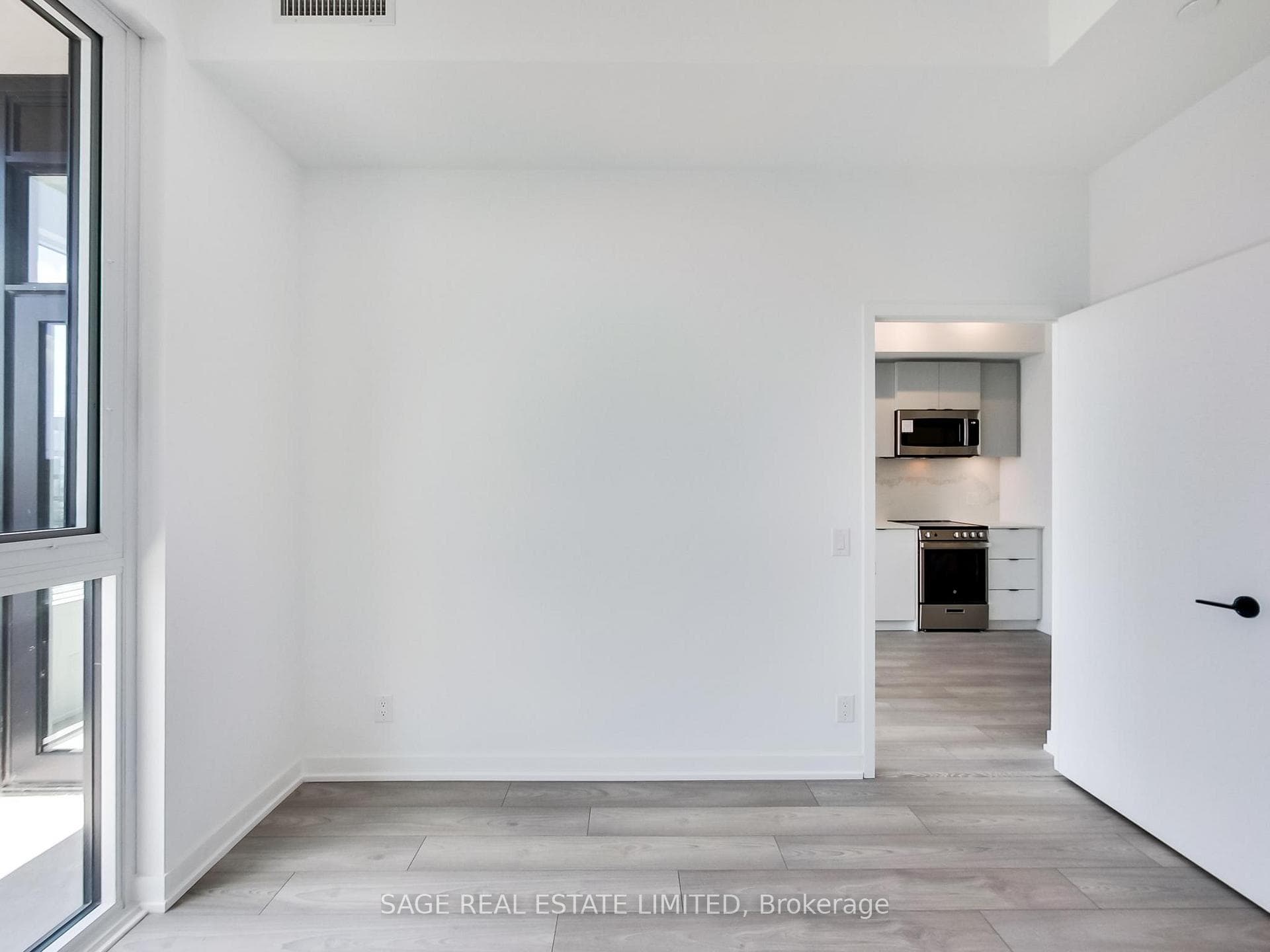 285 Dufferin Street Unit 1210 photo 23