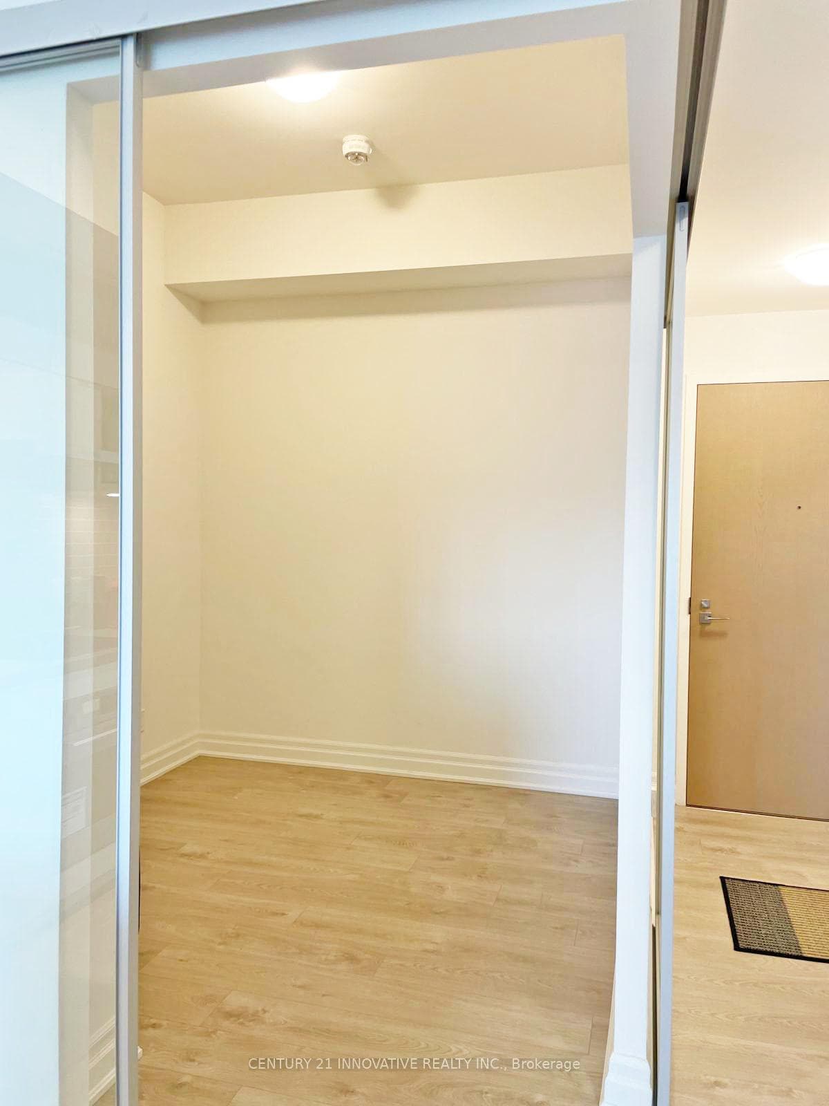 18 Rouge Valley Drive Unit 401 photo 6