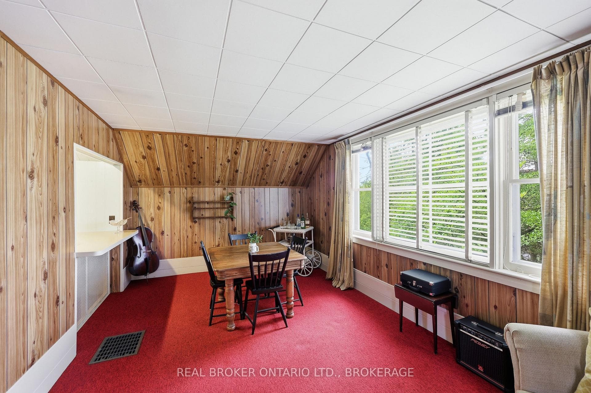 Upper level In law-suite