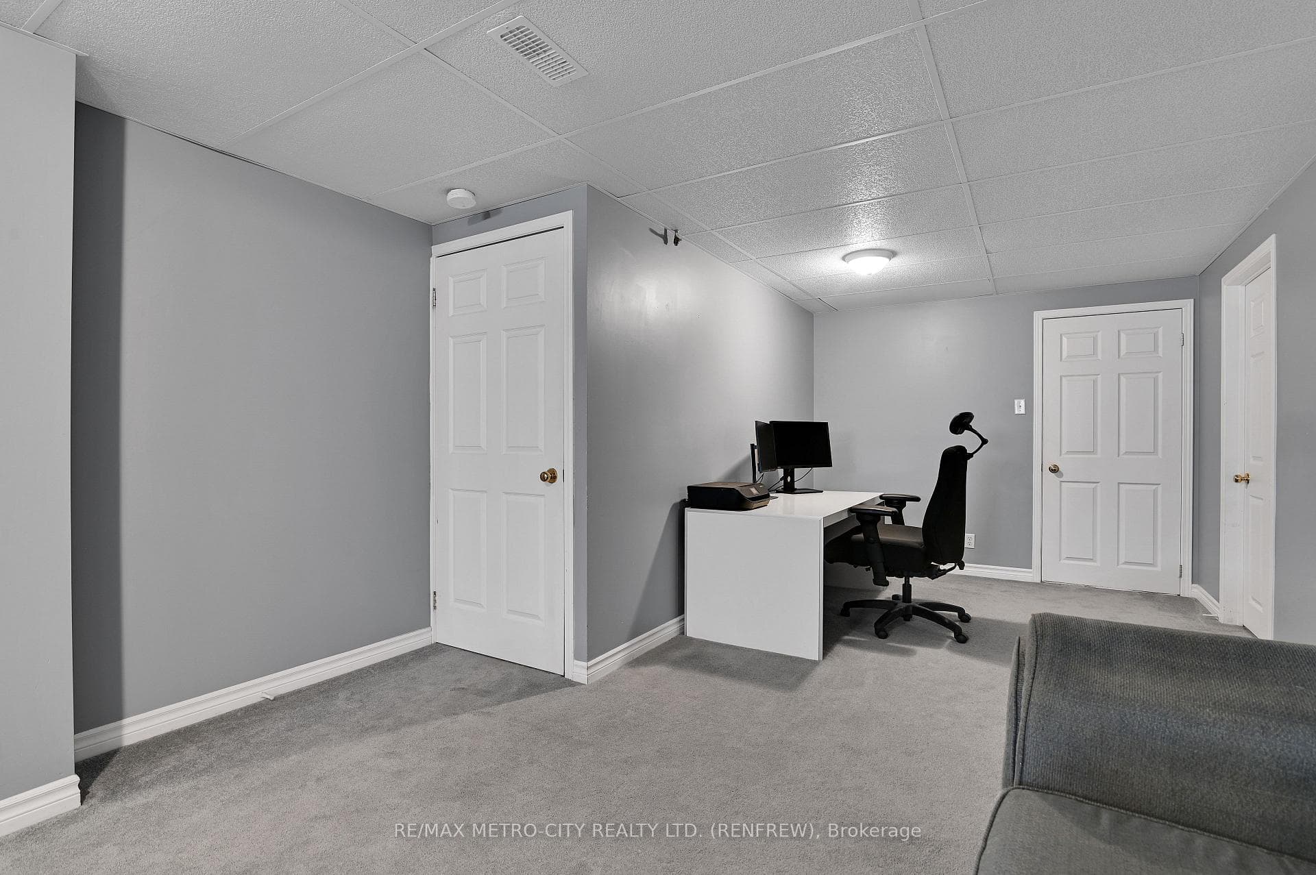 91 HARAMIS Drive photo 21