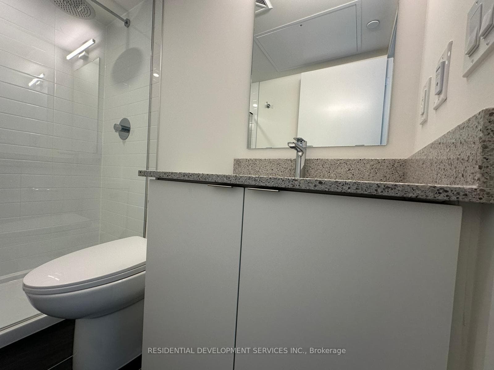 500 Wilson Avenue Unit 605 photo 11