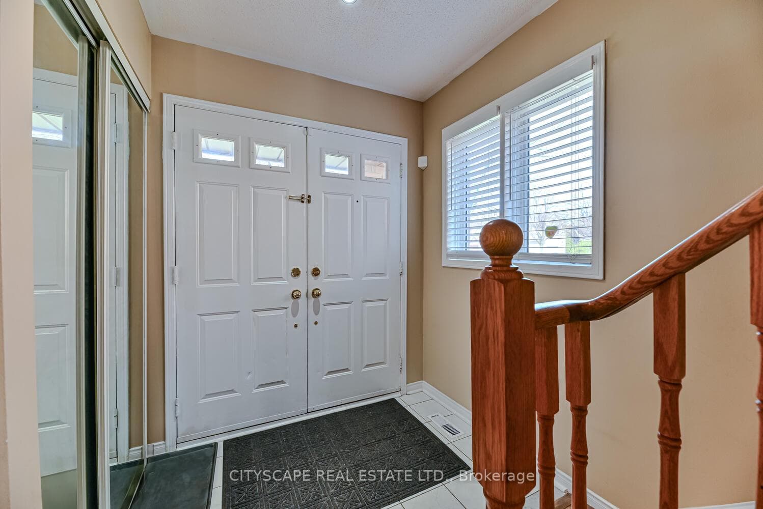 146 Richwood Crescent photo 5