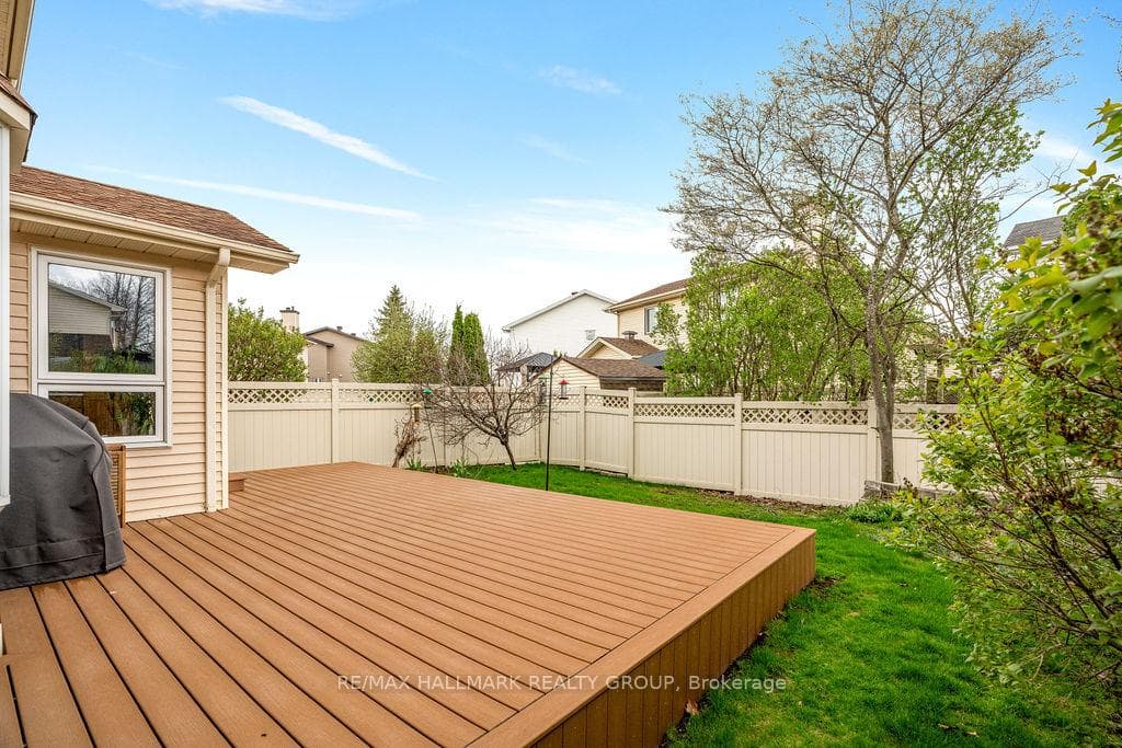 390 Pauline Charron Place photo 36