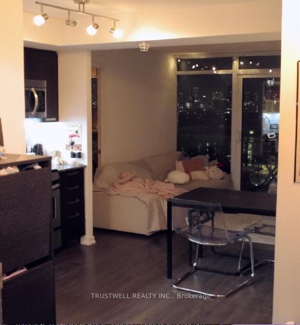 36 Lisgar Street Unit 2116E photo 6