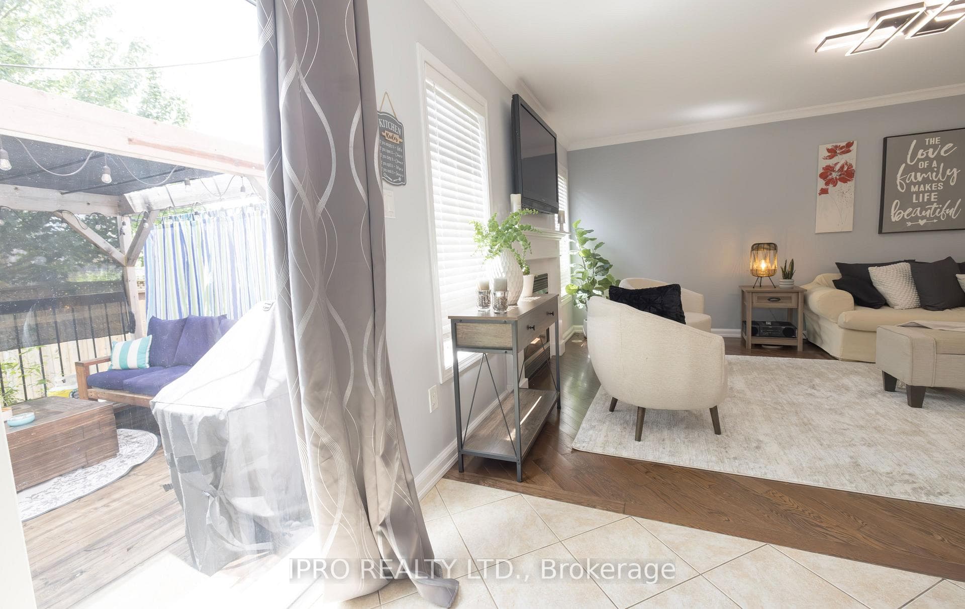 Hardwood Flooring in Livning Room