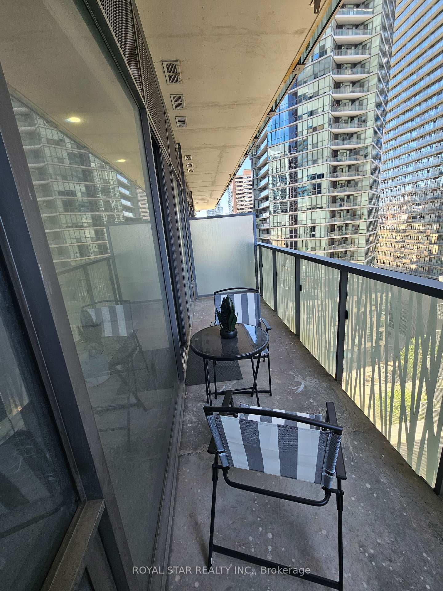 50 Charles Street Unit 1107 photo 9