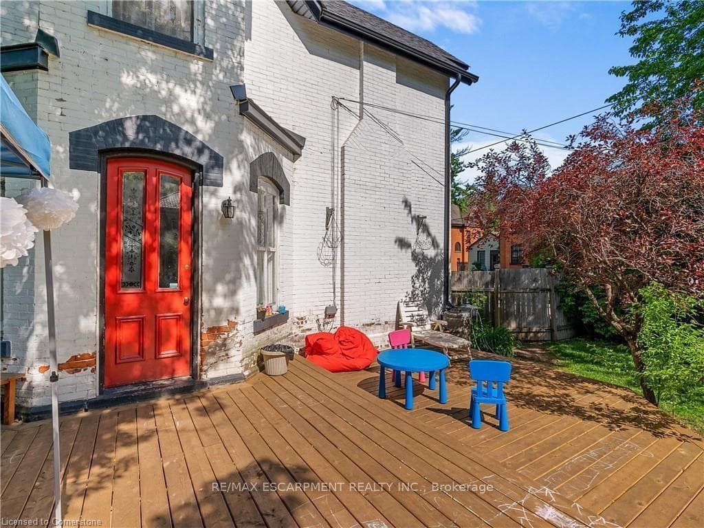 19 Canada Street photo 33