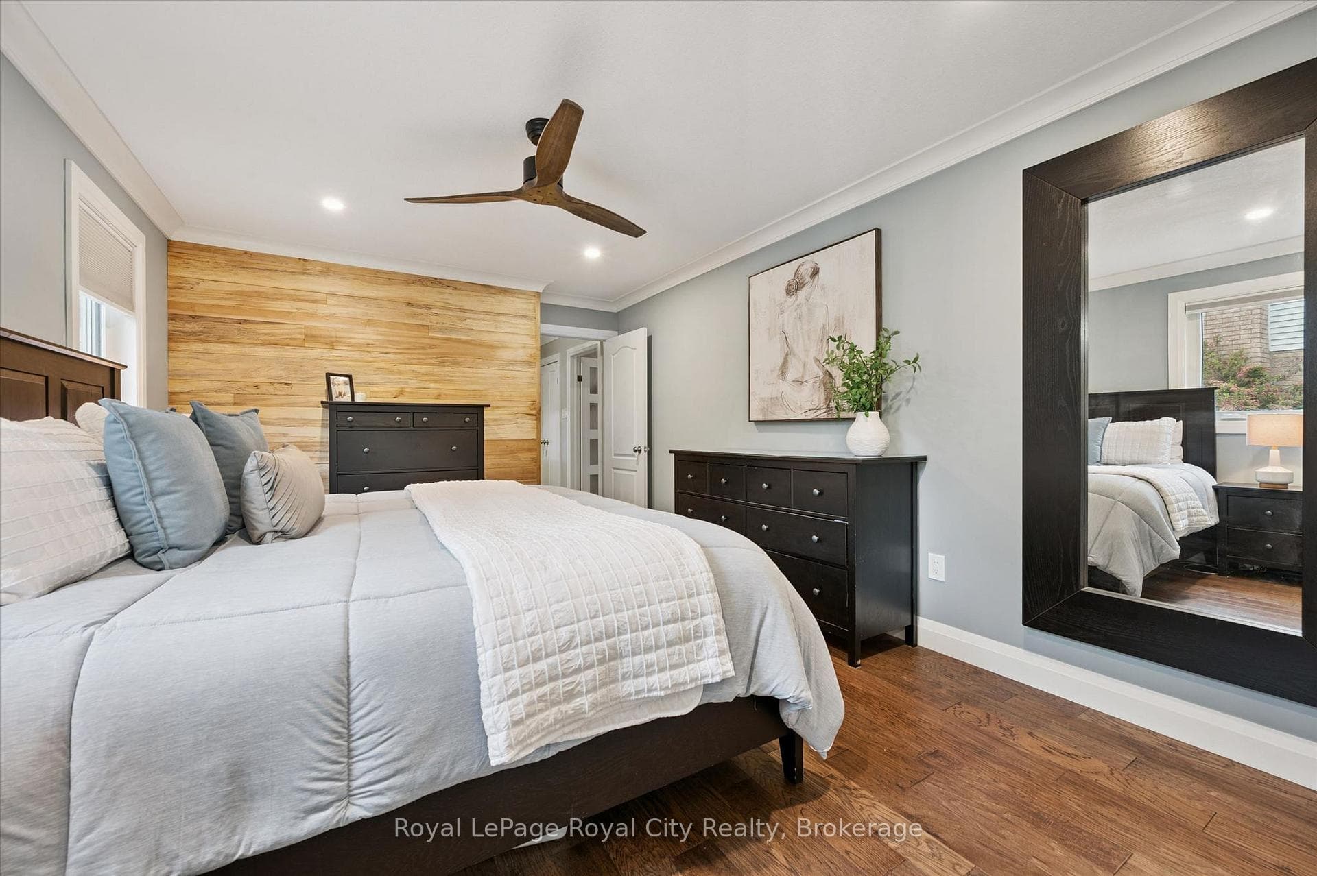 147 Downey Road photo 23