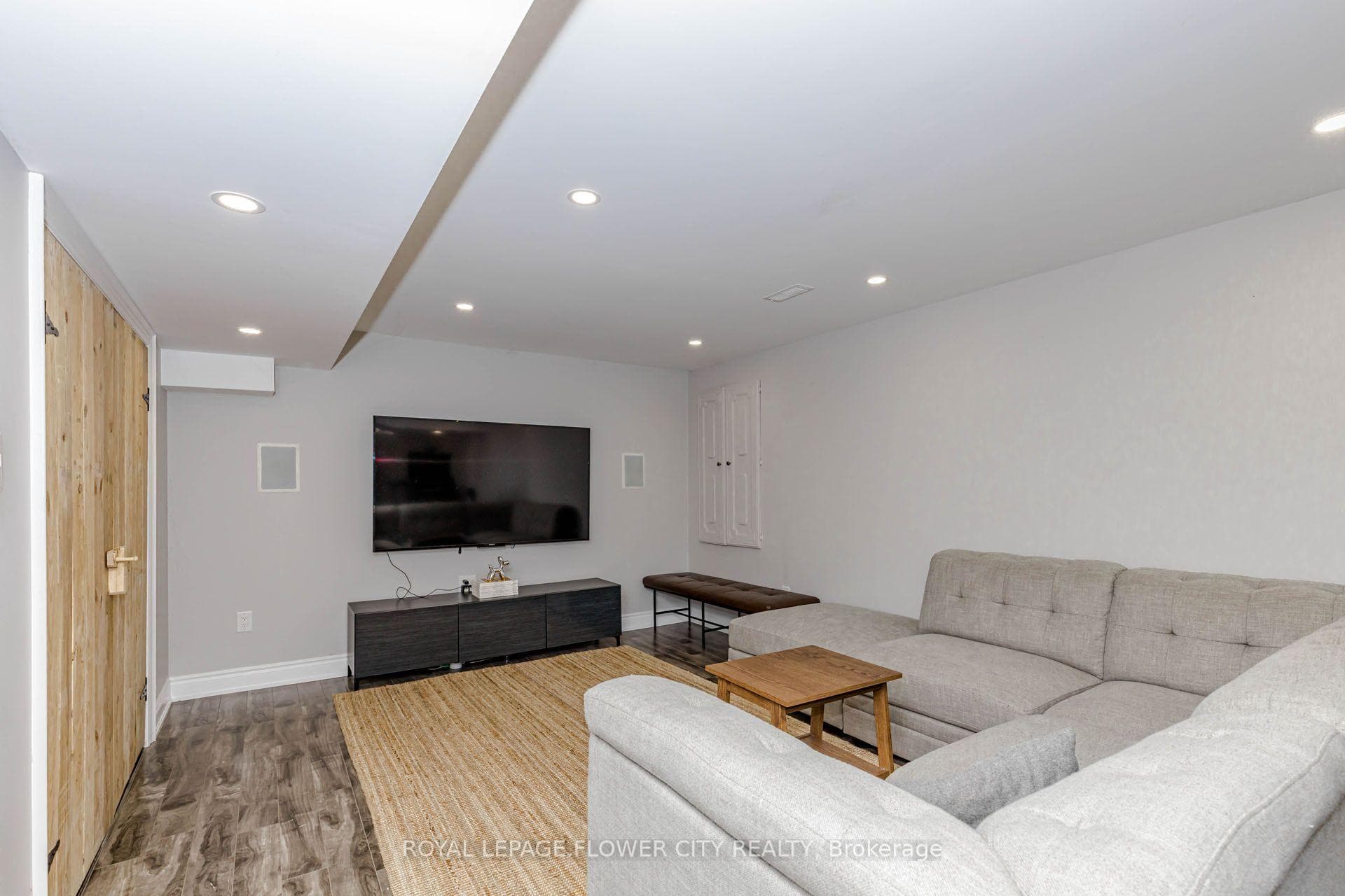 1058 Agram Drive photo 41
