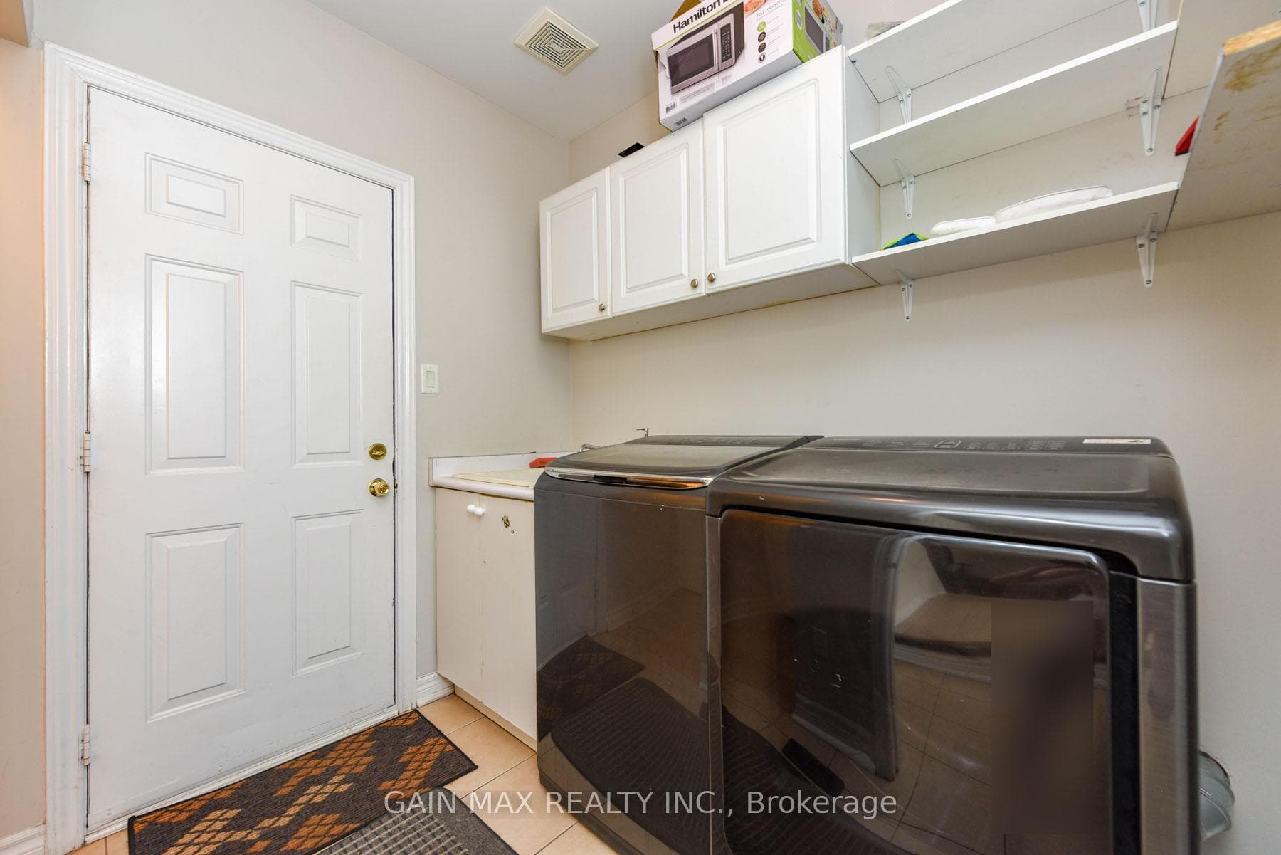 88 Stoneylake Avenue photo 22