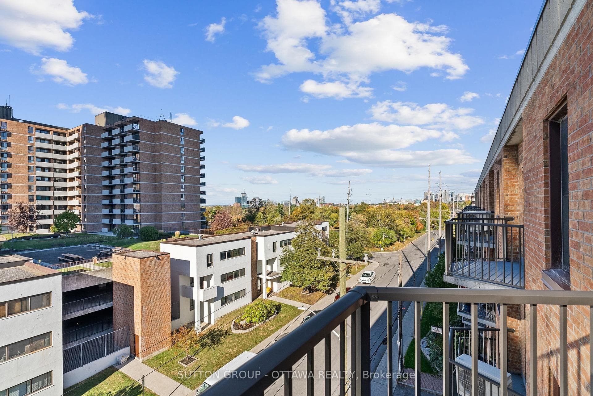 Livingroom Balcony