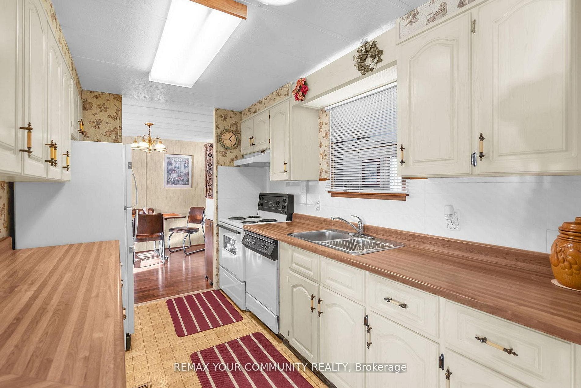 22 Emery Court photo 24