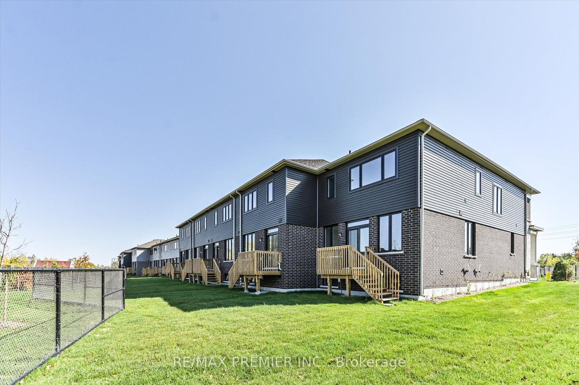 33 Hickey Lane photo 27