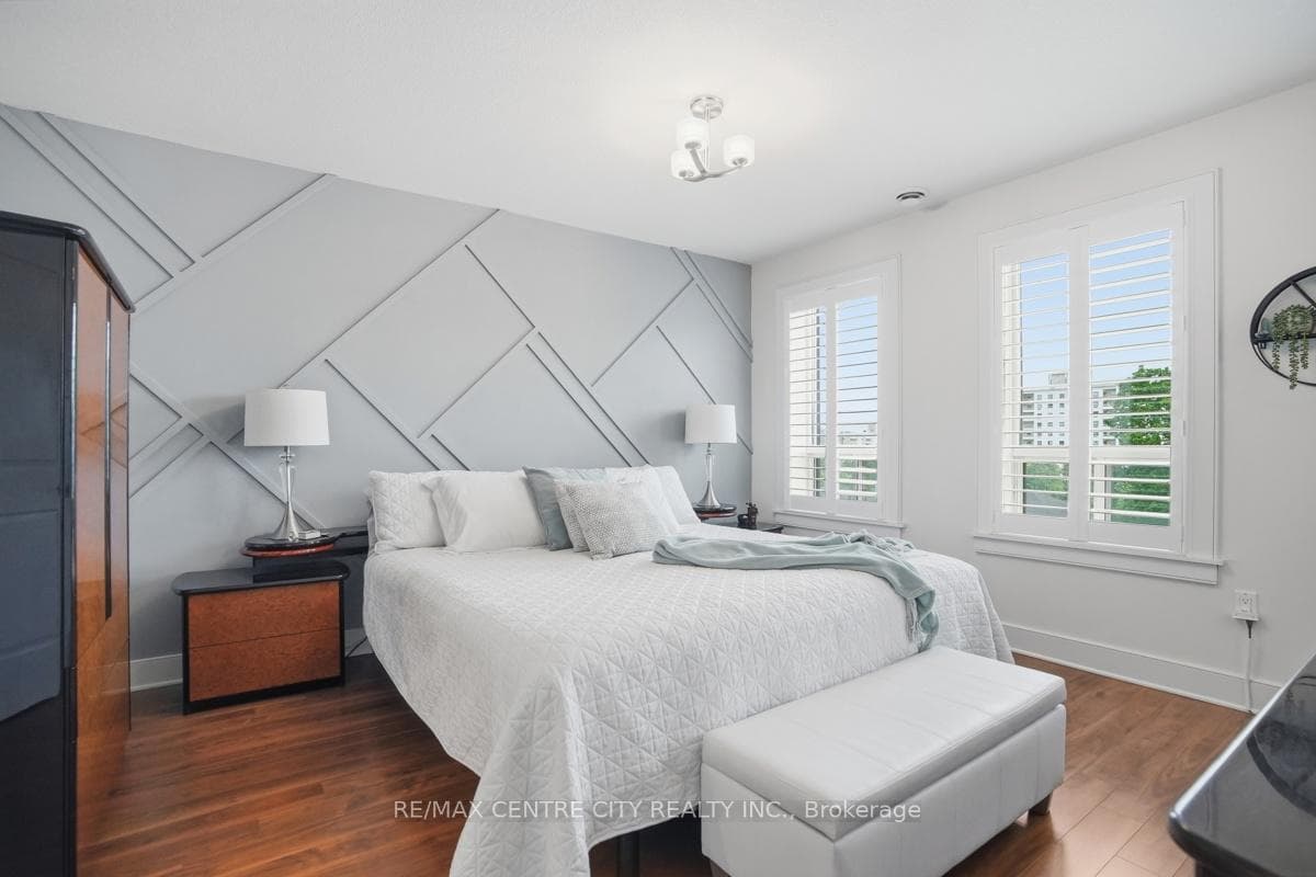 Primary suite