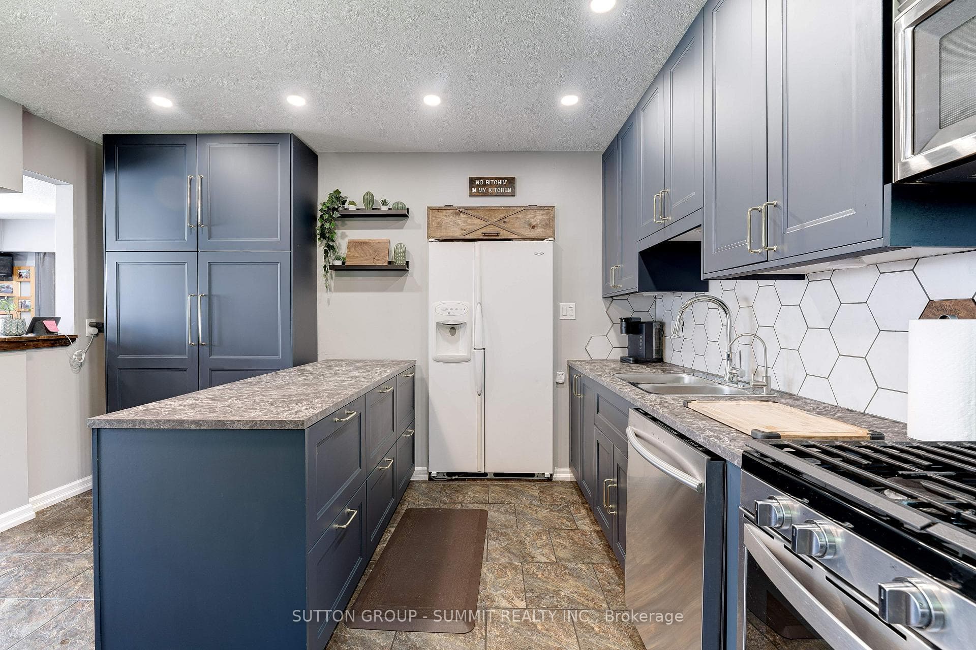 81 Brock Road photo 12