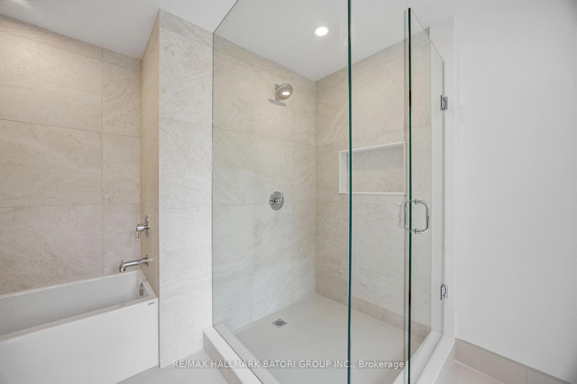 56 Camberwell Road Unit 3 photo 39