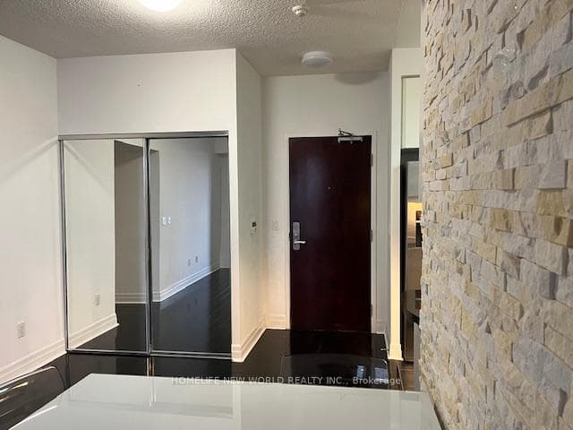 35 Balmuto Street Unit 2502 photo 5