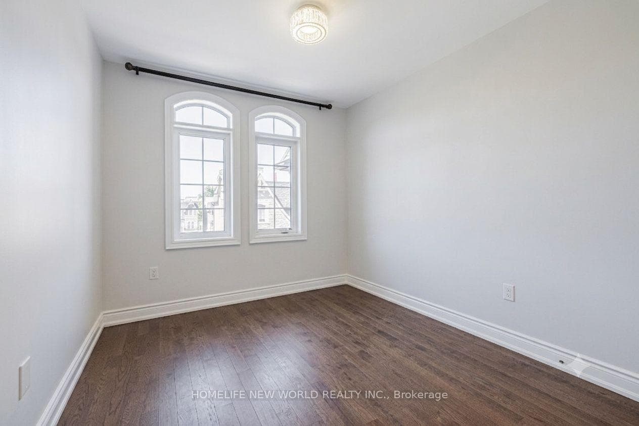 77 Glazebrook Drive photo 12
