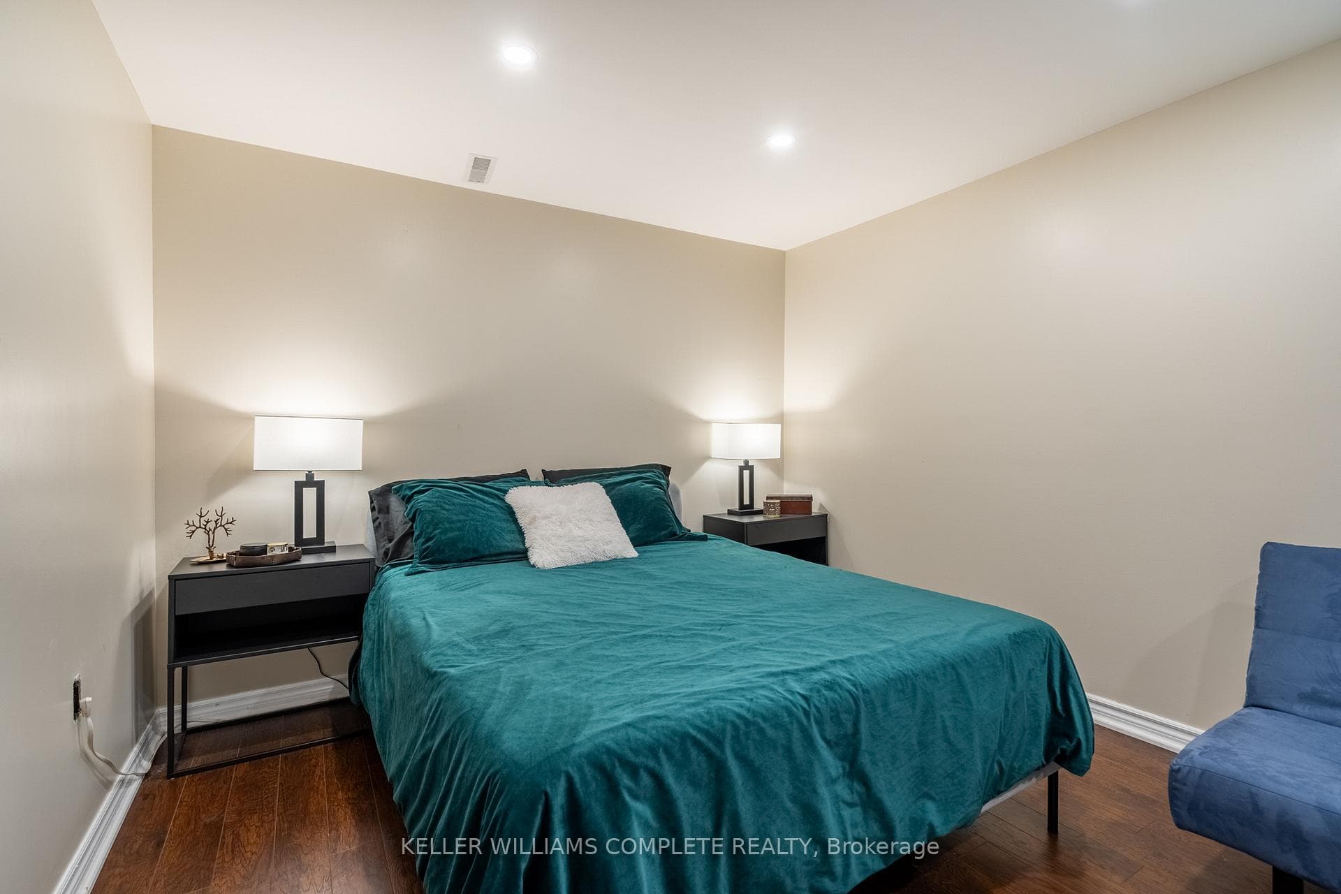 2399 Sinclair Circle photo 28