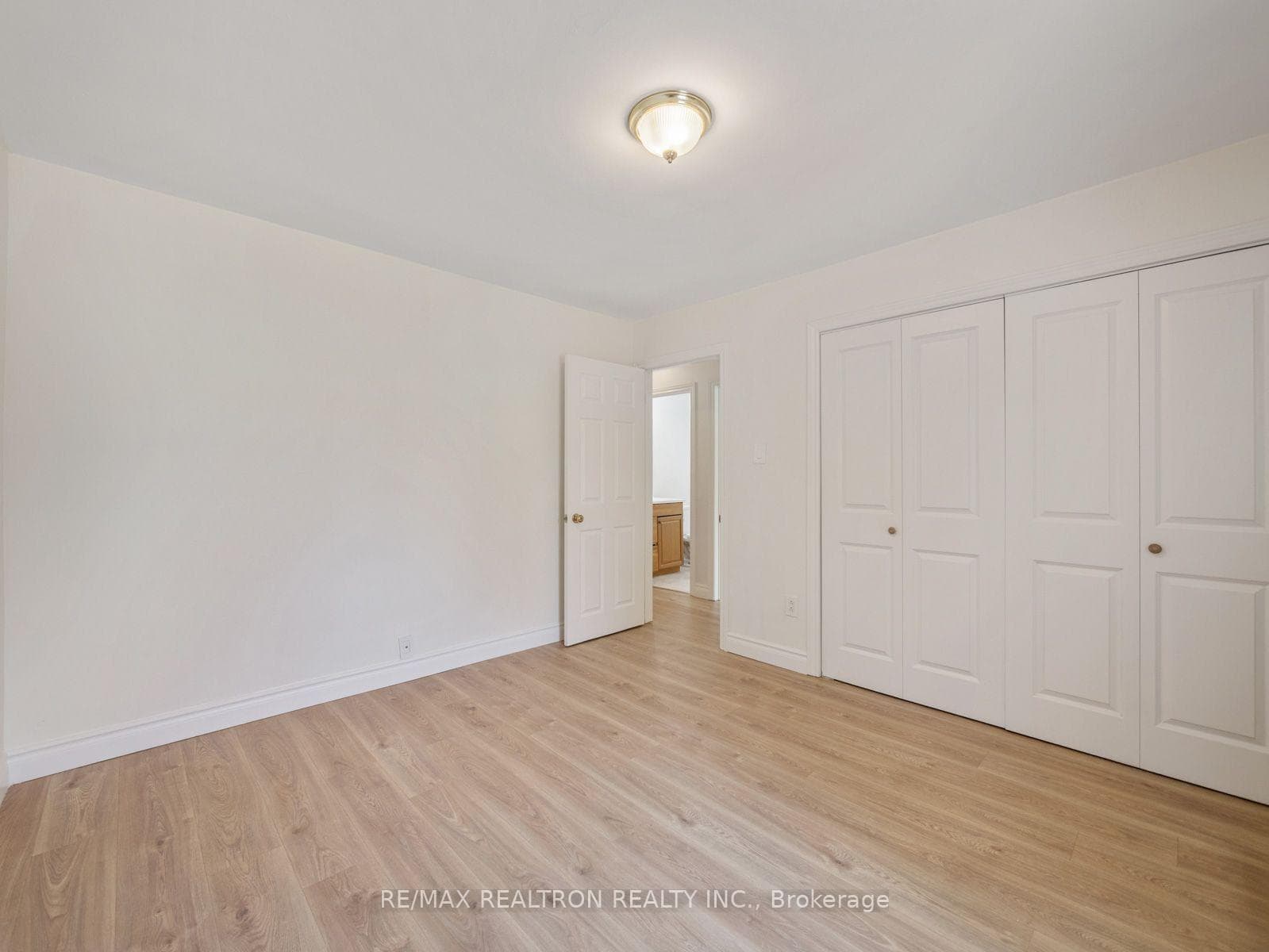 110 Gorman Park Road photo 23