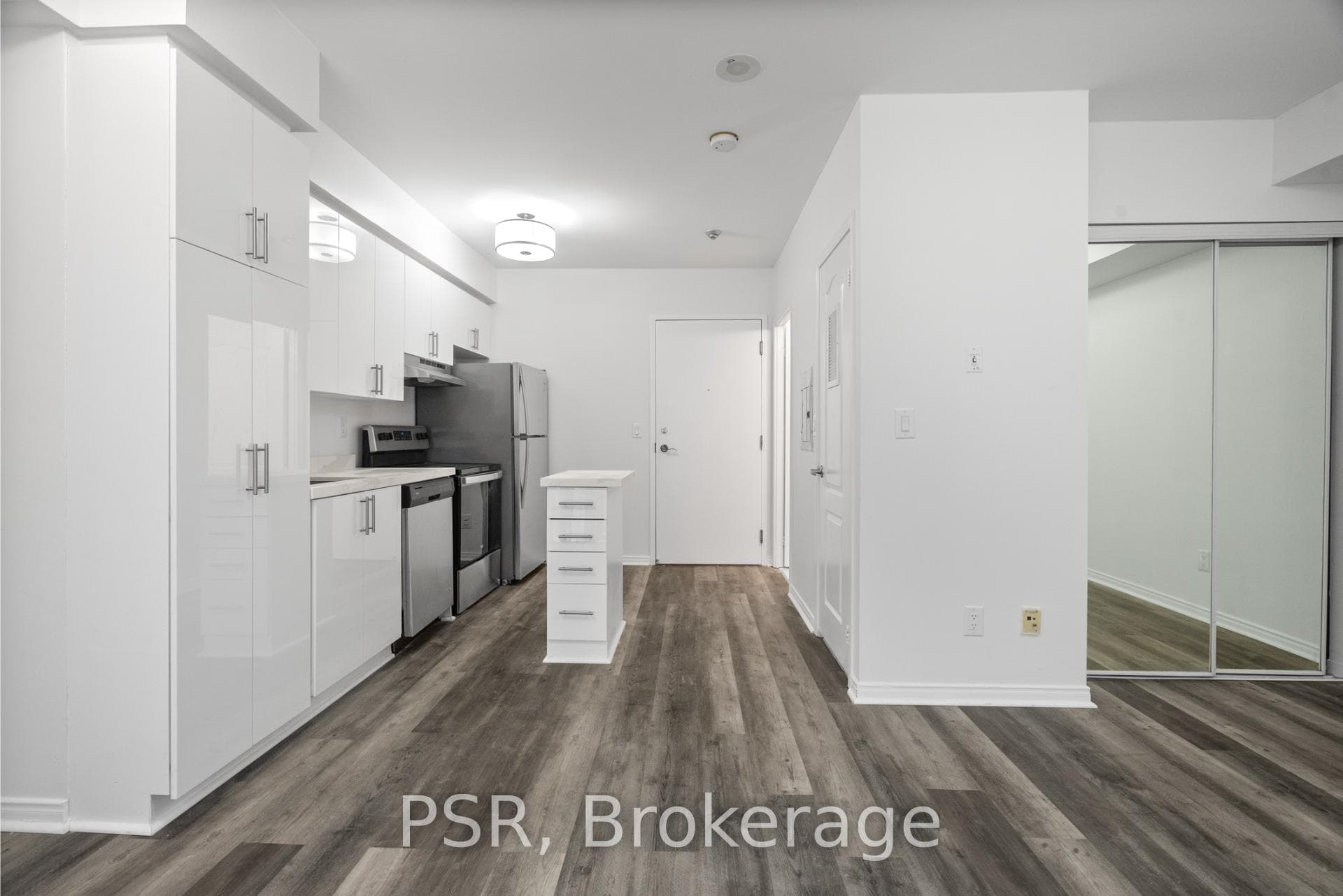 50 John Street Unit 621 photo 7
