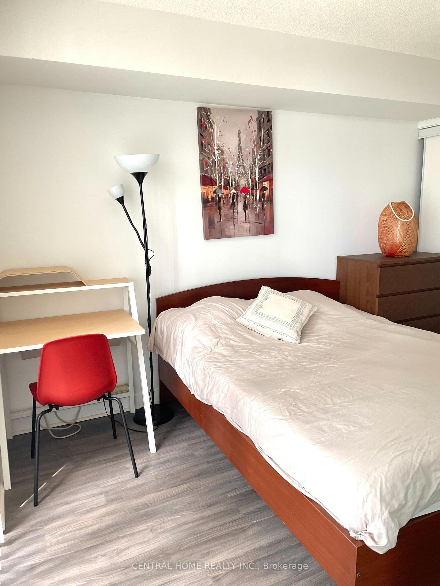 4K Spadina Avenue Unit 729 photo 7