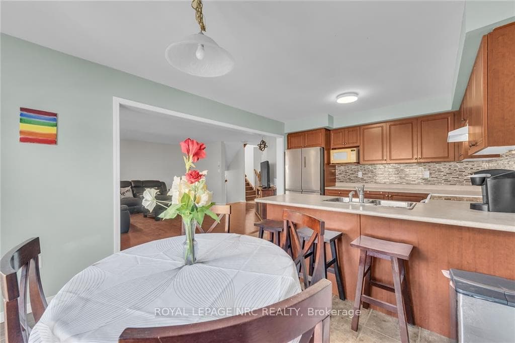 19 Powell Drive photo 9