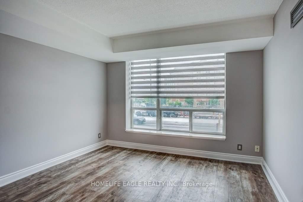 745 New Westminster Drive Unit 204 photo 7