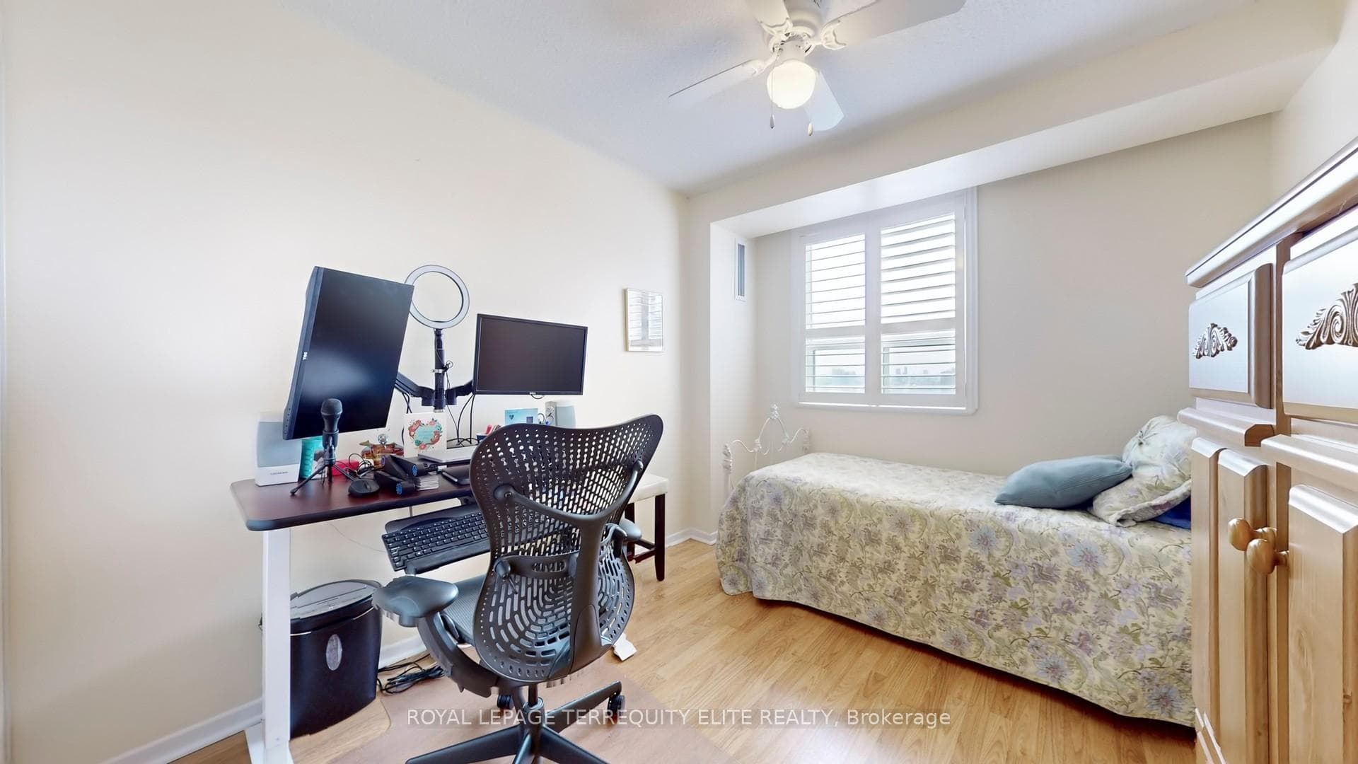 10 Muirhead Road Unit 1810 photo 21