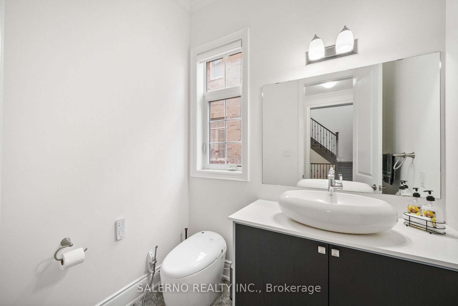 20 Ballard Drive photo 27