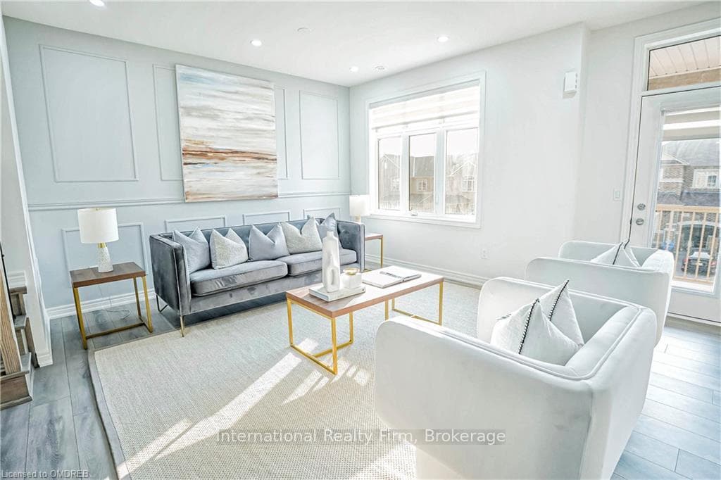 490 SILVER MAPLE Road photo 9