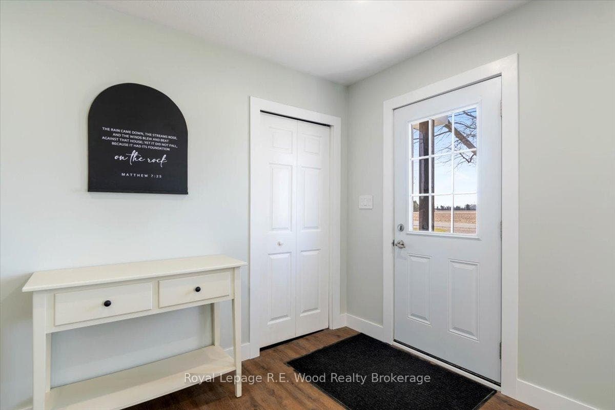 22407 Creek Road photo 10