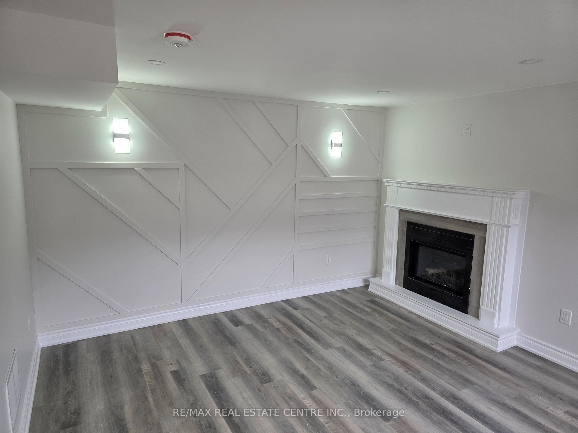 60 Beston Drive photo 5
