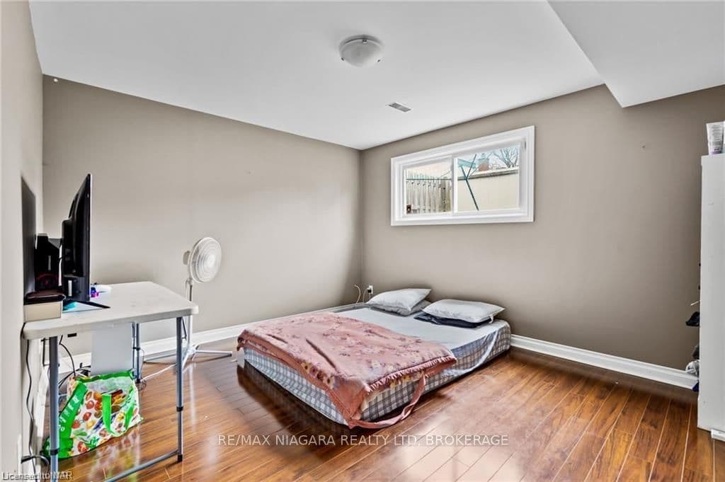 7063 DIRDENE Street photo 19