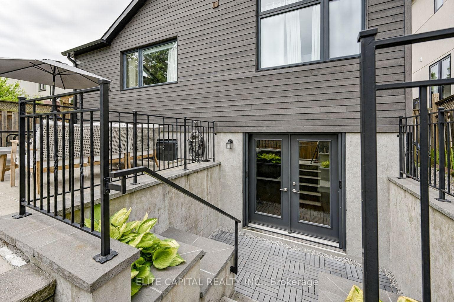 171 Canlish Road photo 30