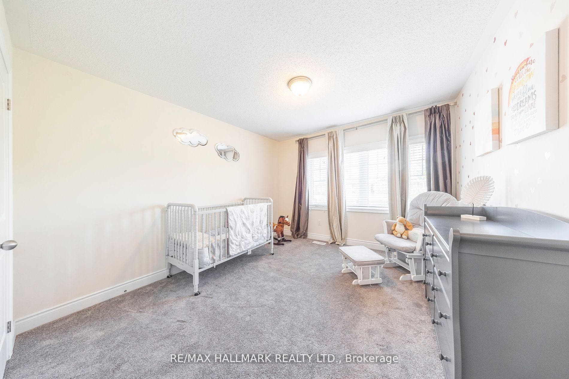 93 Sharplin Drive photo 34