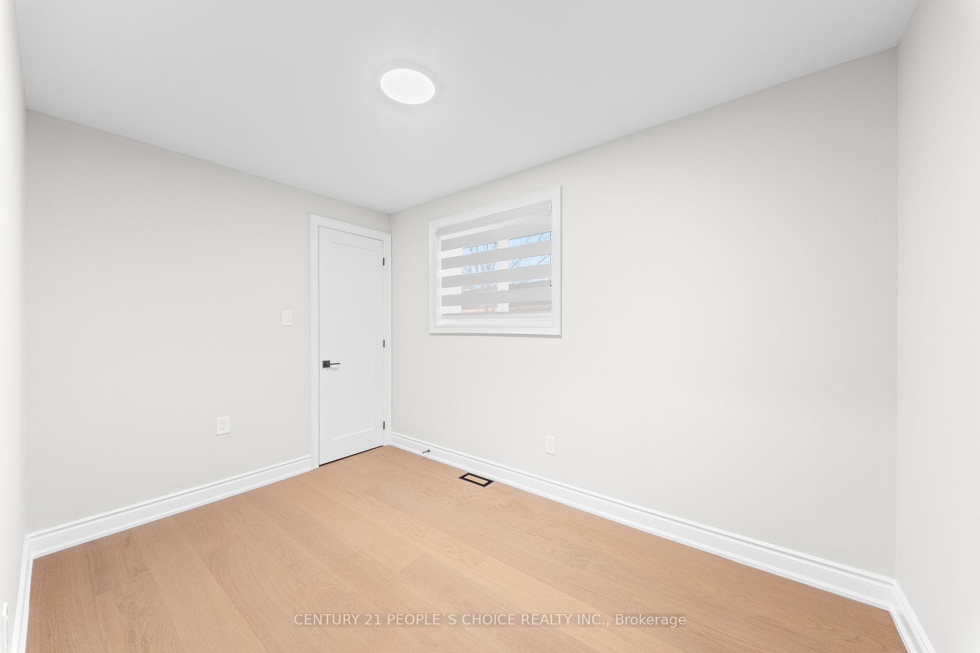 111 Verobeach Boulevard photo 26
