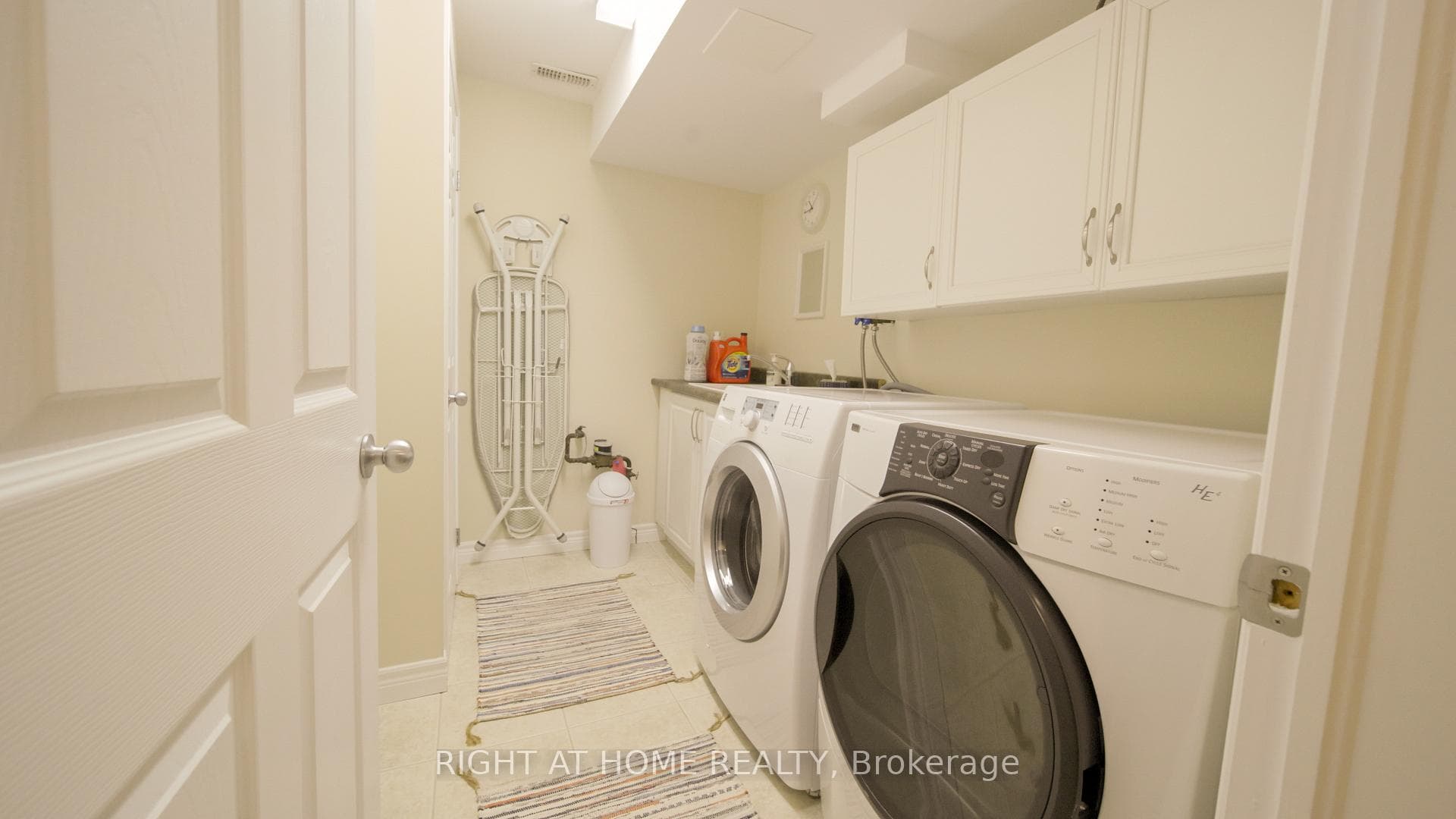400 Stonehenge Drive Unit 12 photo 25