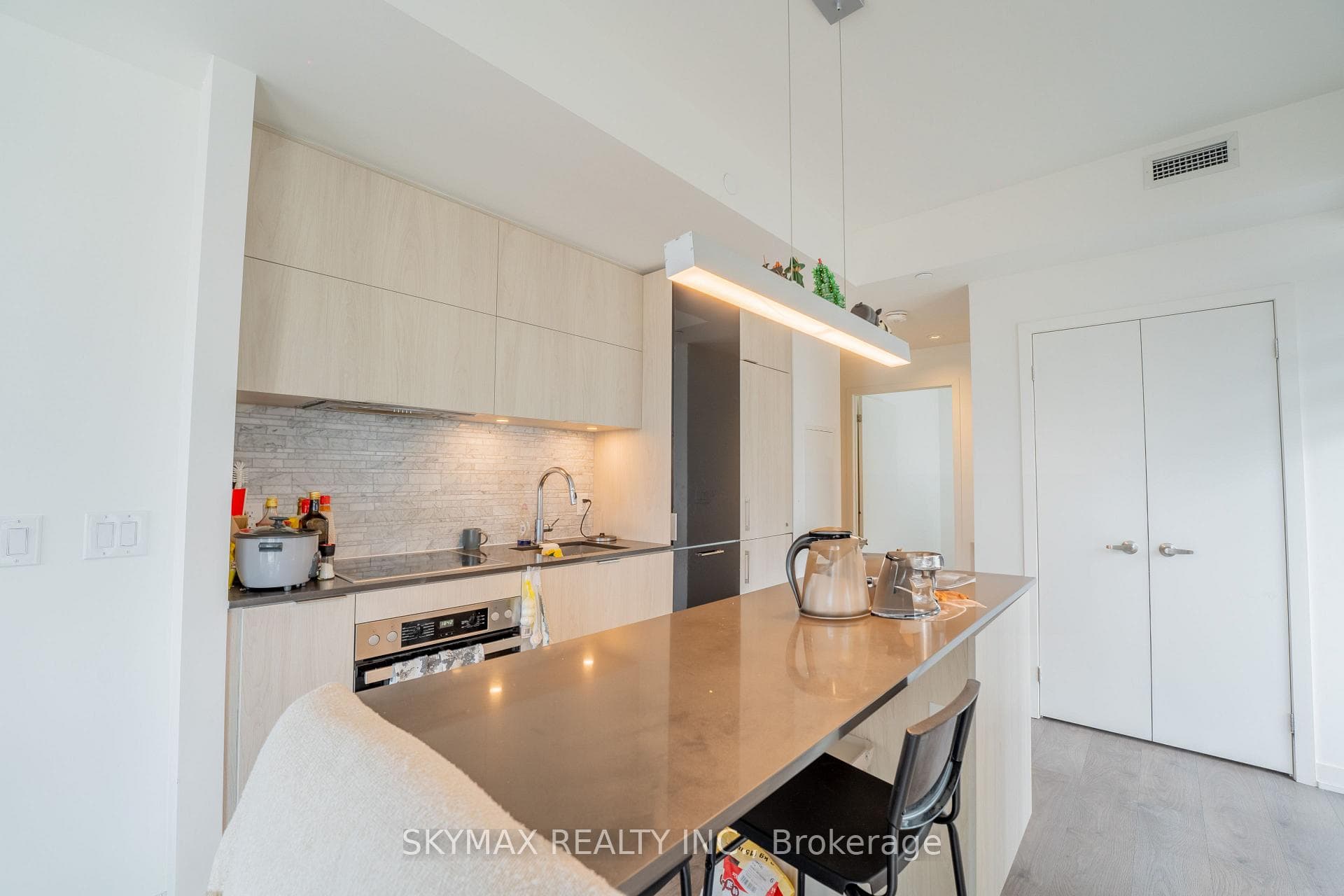 20 Richardson Street Unit 1808 photo 16